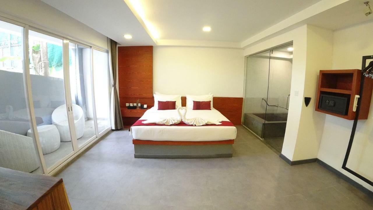 Hotel Records Phnom Penh Exterior foto
