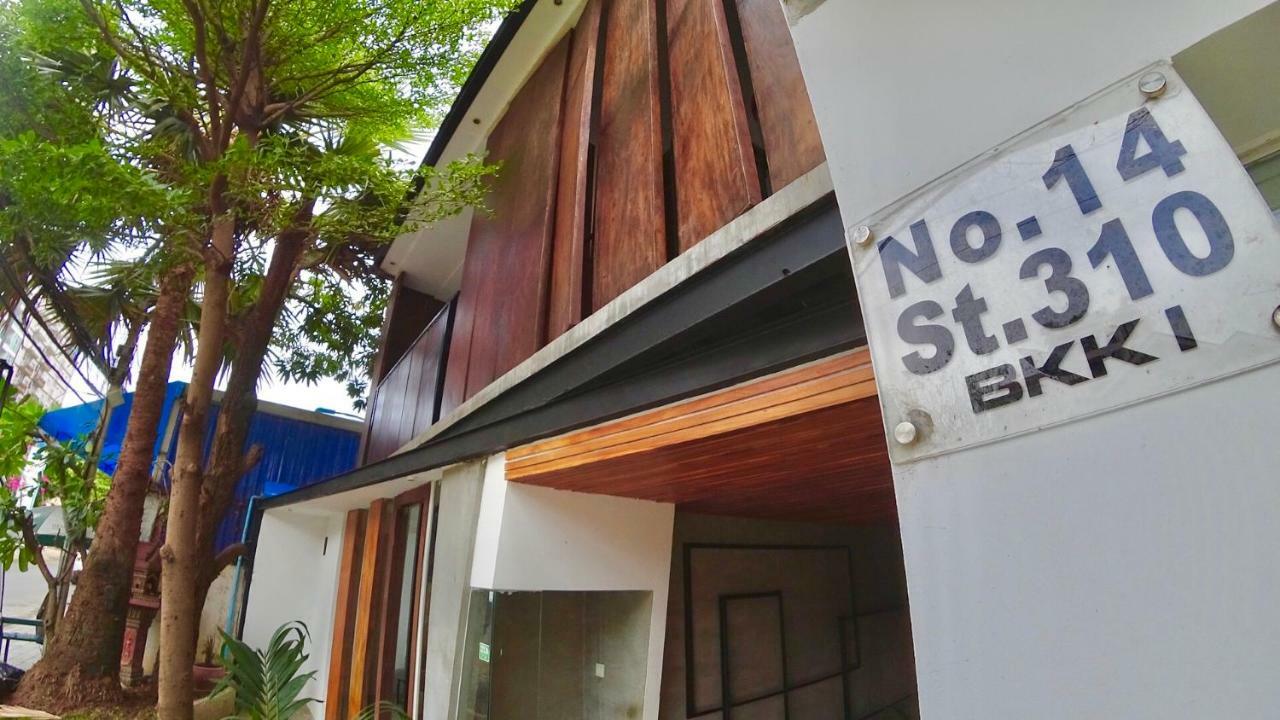 Hotel Records Phnom Penh Exterior foto
